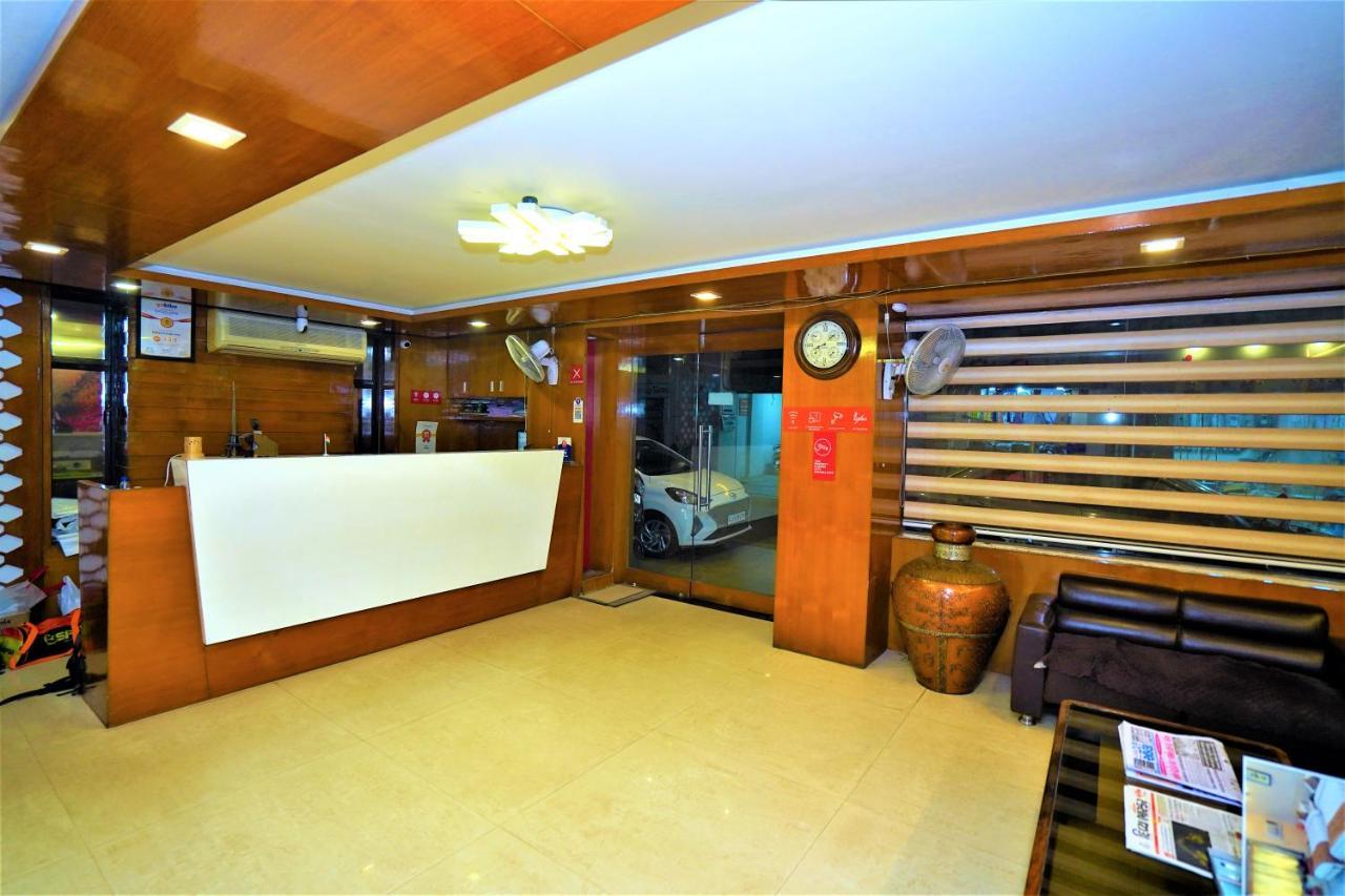 New Hotel Europa Inn ราชโกฎิ ภายนอก รูปภาพ